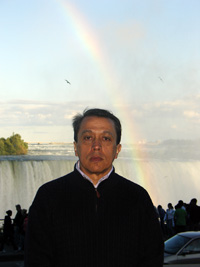 Le&oacute;n Serna